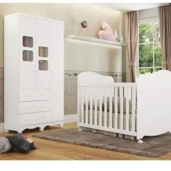 Quarto De Bebê Com Guarda Roupa 1 Porta Com Janela E Berço 100% MDF Uli Móveis Peroba