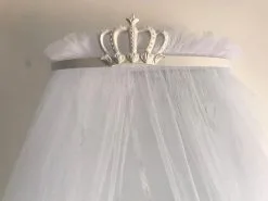 Dossel Coroa Vazada Branco + Mosquiteiro - Berço De Luxo